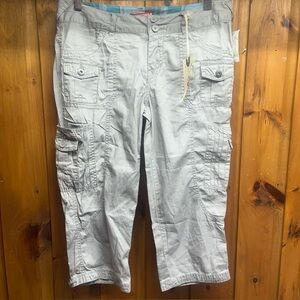 Unionbay Mason Cargo Capri Pants Juniors 11 Opal Gray 20” Crop Pockets Y2K 2010s
